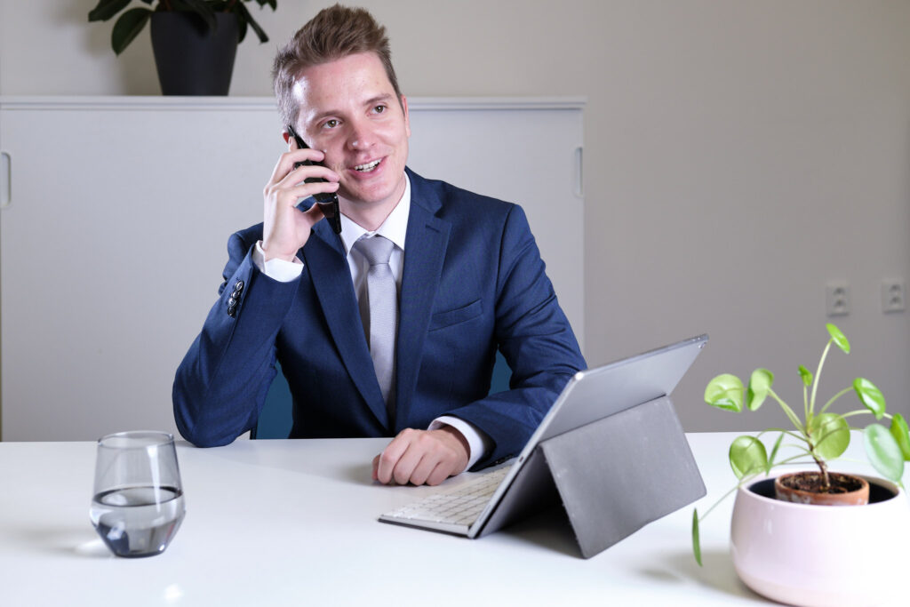 latfipa financni poradce telefonuje brno kontakt